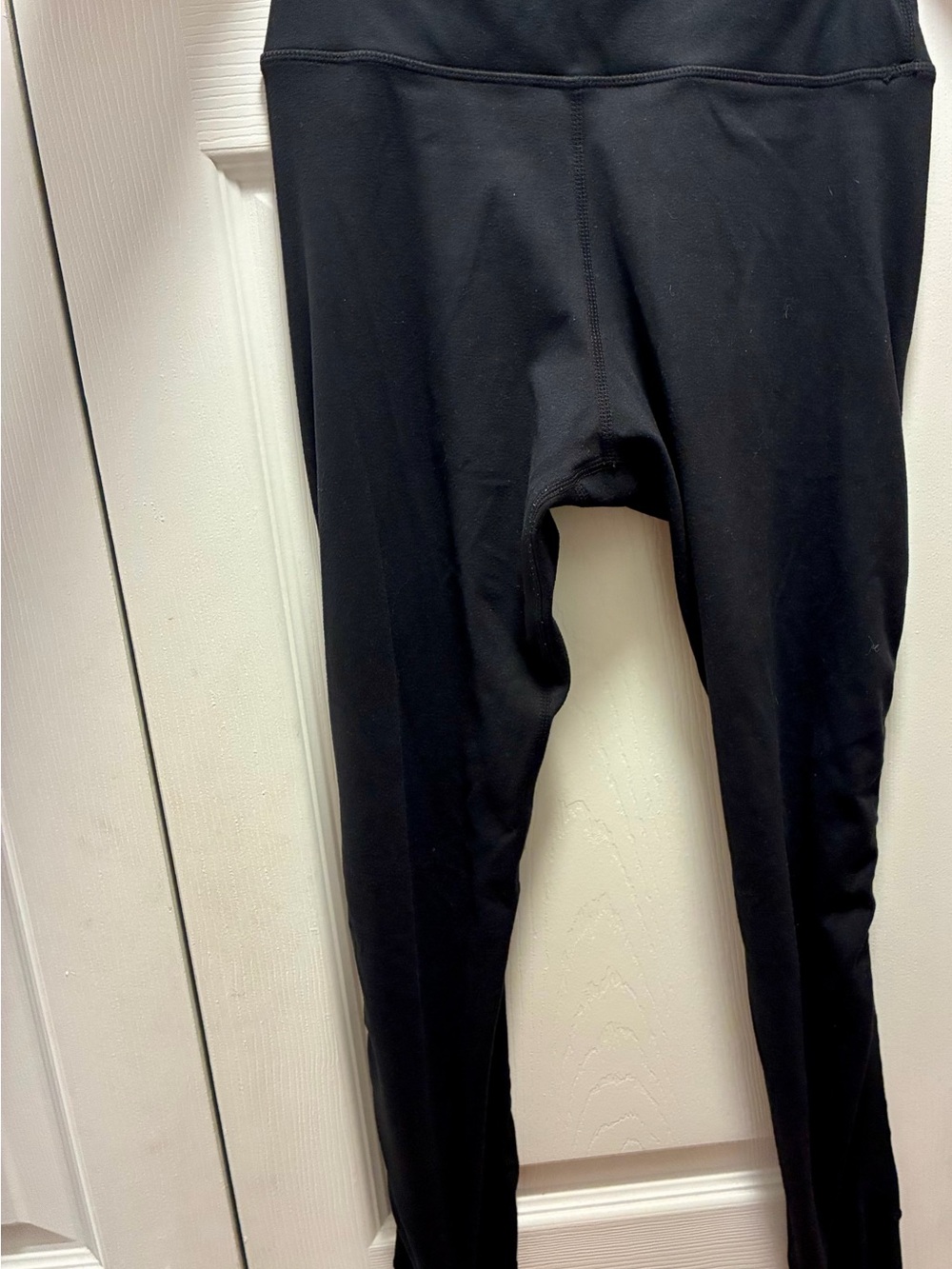 Black High-Waist Leggings with Resistance Bands Inside